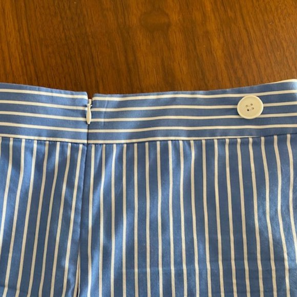 Club Monaco skort (size 6) - Picture 3 of 4